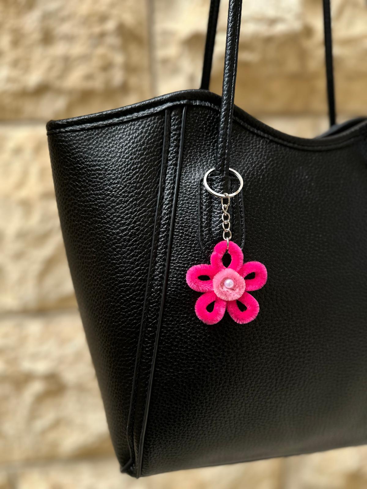 ميدالية وردة