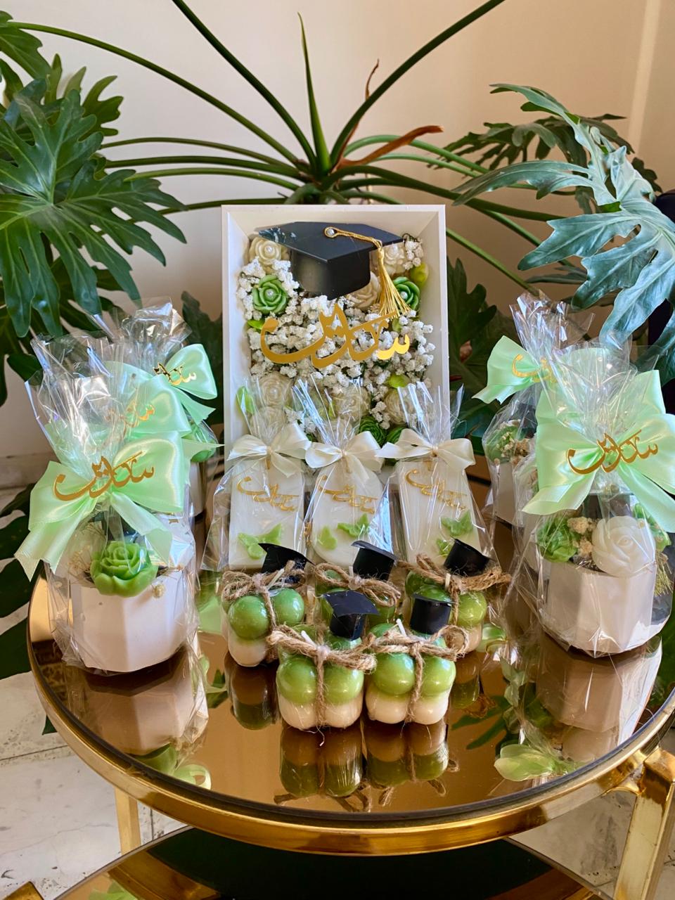 توزيعات تخرج من الشمع الفواح